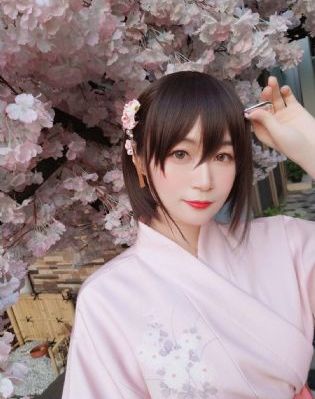 欧美男生头像动漫_剧情片电视剧在线观看