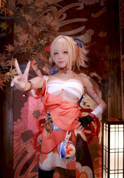 国产剧情美女丝袜秘书_国产剧神马影院手机在线