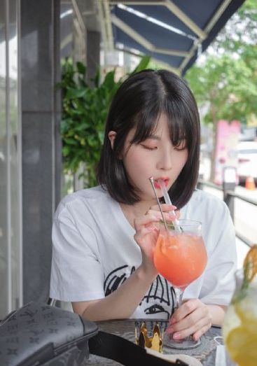 青青草国产免费电影_4KHD在线观看