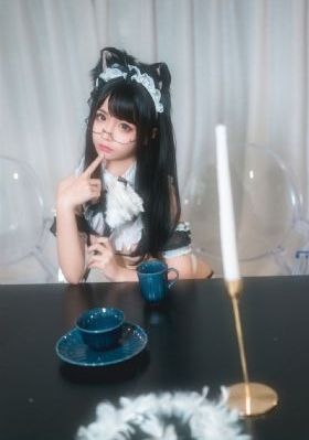 色婷婷综合久久久久中文一区二区_1080动漫在线观看