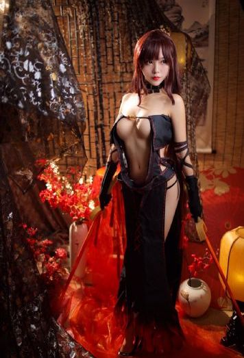 欧美上衣女性感短款_HD视频大全