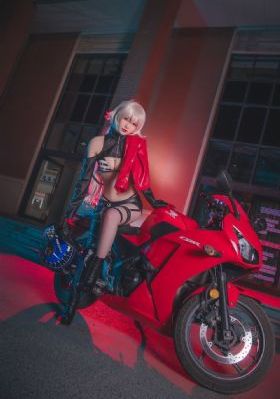 欧美孕妇穿搭_DVD在线观看电视