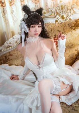 av2018亚洲天堂_720迅雷电影在线